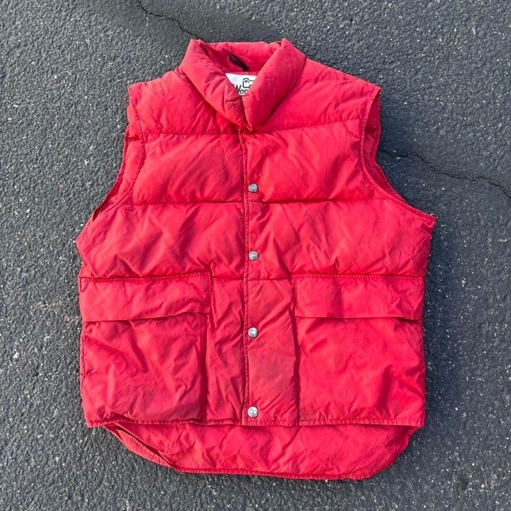 True Vintage 80's 70's Woolrich Puffer Vest Medium - Picture 1 of 6